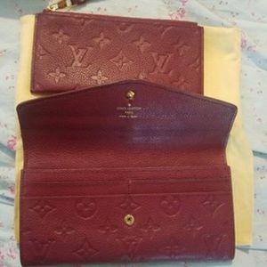 Louis Vuitton Curieuse Wallet and Coin In Aurore